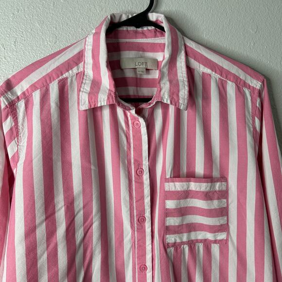 LOFT Striped Button Up Shirt Women’s Medium Pink Relaxed Fit Pockets - Picture 3 of 10